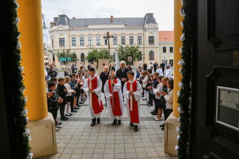 Elsőáldozás 2025